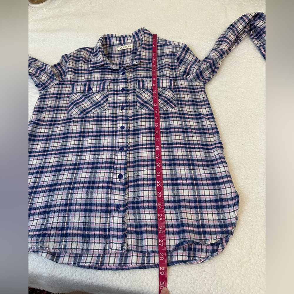 Volcom button down shirt - Picture 8 of 10